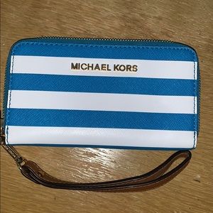 Michael Kors wristlet wallet